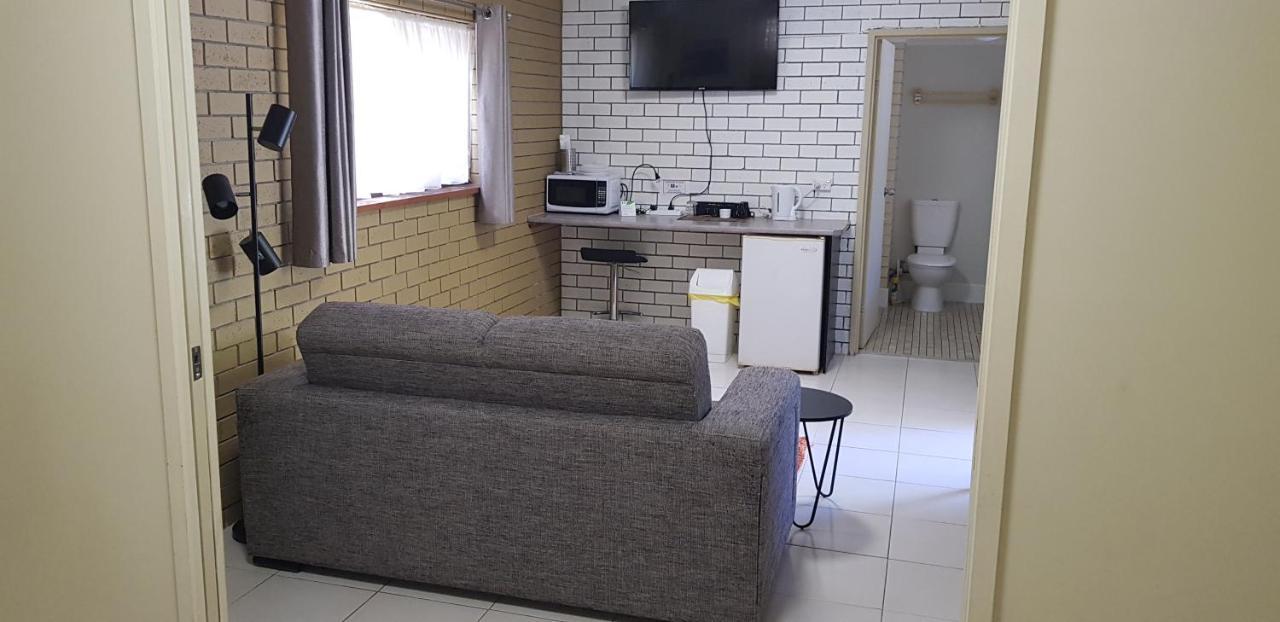 Gold Coast Airport Motel - Only 300 Meters To Airport Terminal Екстериор снимка