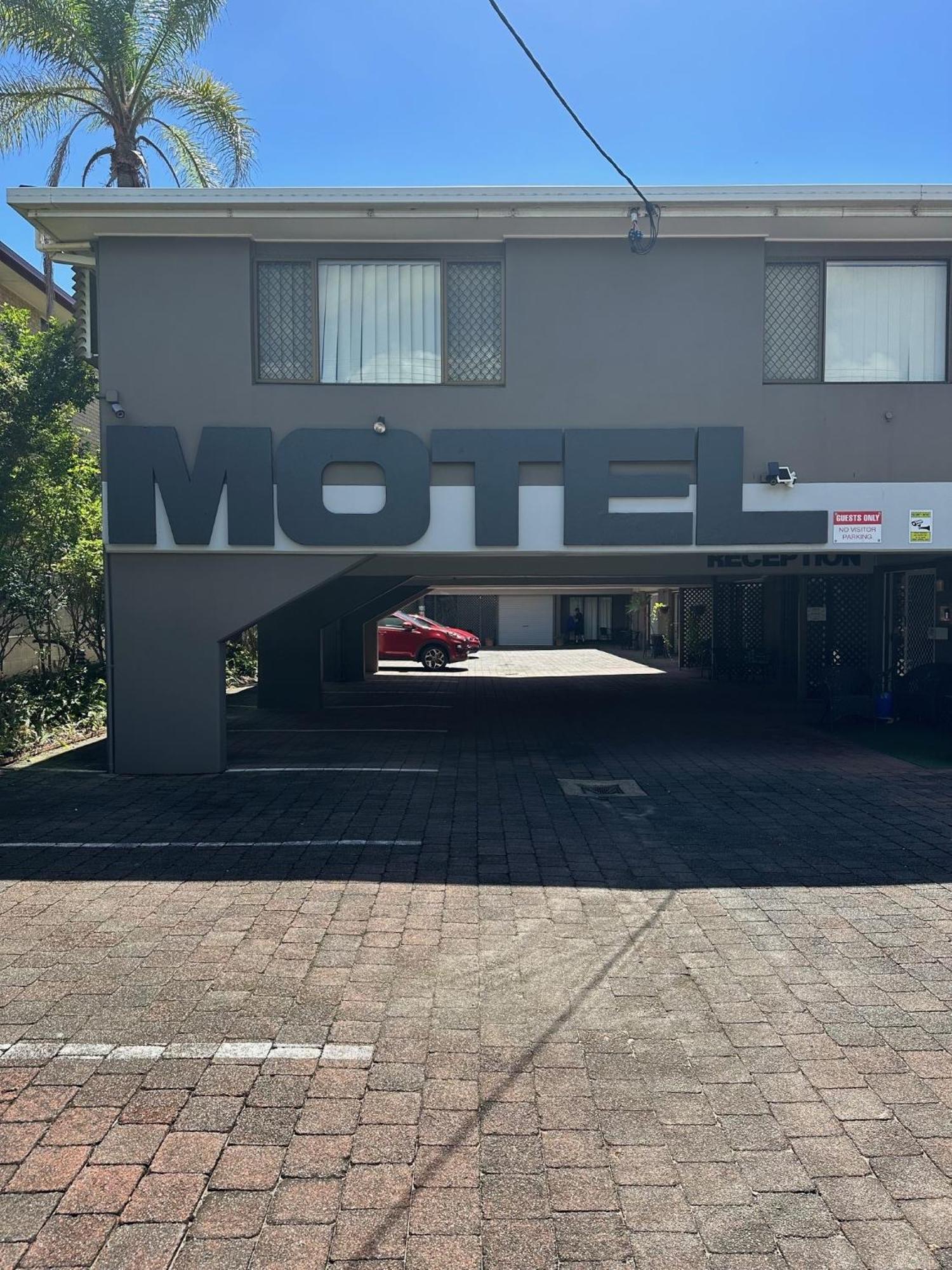 Gold Coast Airport Motel - Only 300 Meters To Airport Terminal Екстериор снимка